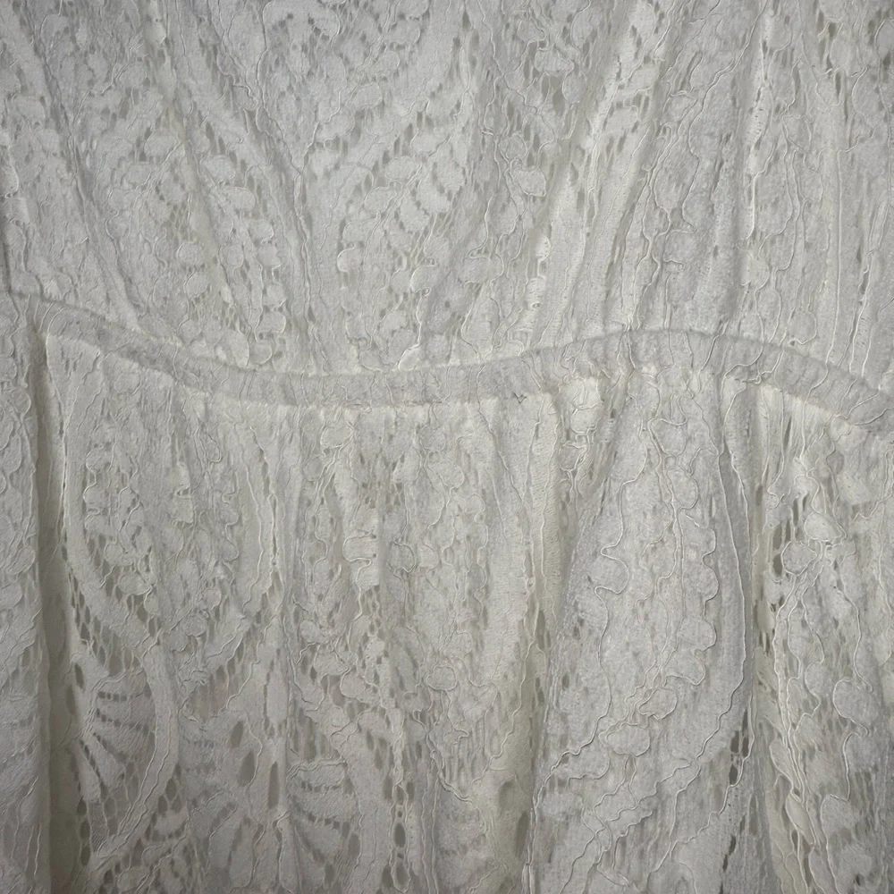 White Lace Dress with Flutter Sleeves - Picture 4 of 4